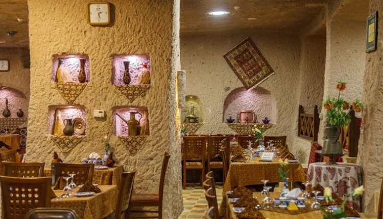 رستوران هتل صخره ای لاله کندوان _ تبریز