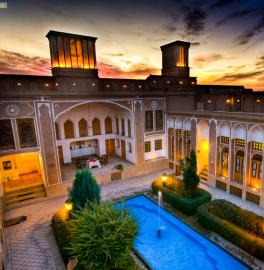 هتل سنتی لاله یزد